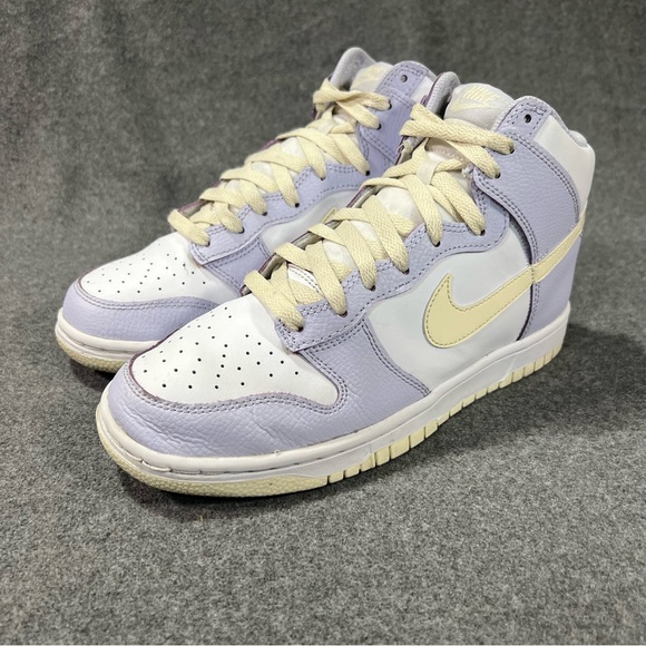 Nike Dunk High Oxygen Purple/Coconut Milk/White FN3504-100 Women’s Size 9.5 - Picture 1 of 13